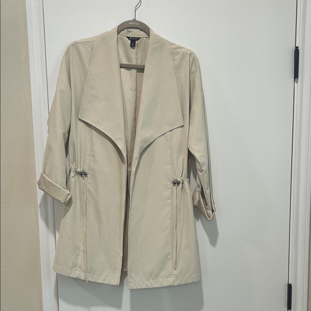 Versona Cream Trench Coat